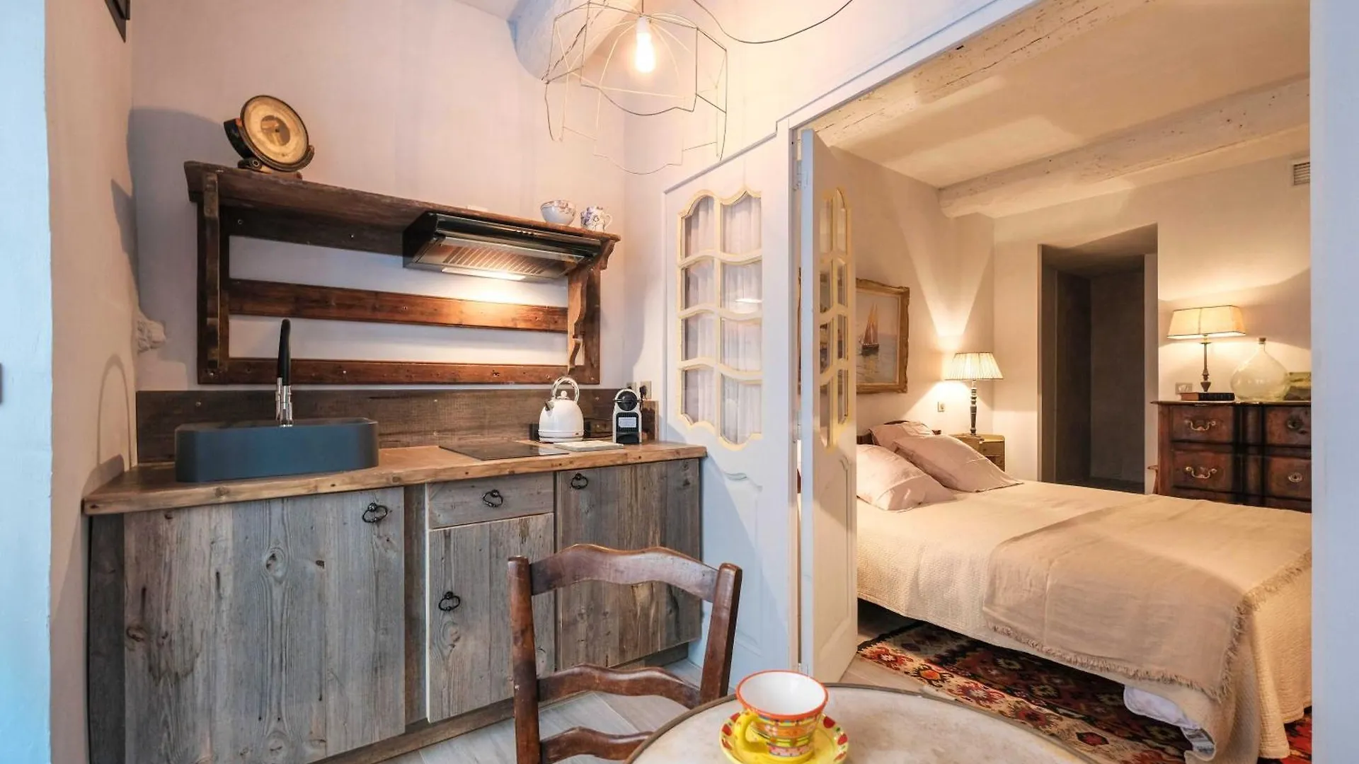 Charming Studio In The Heart Of Cannes Apartment