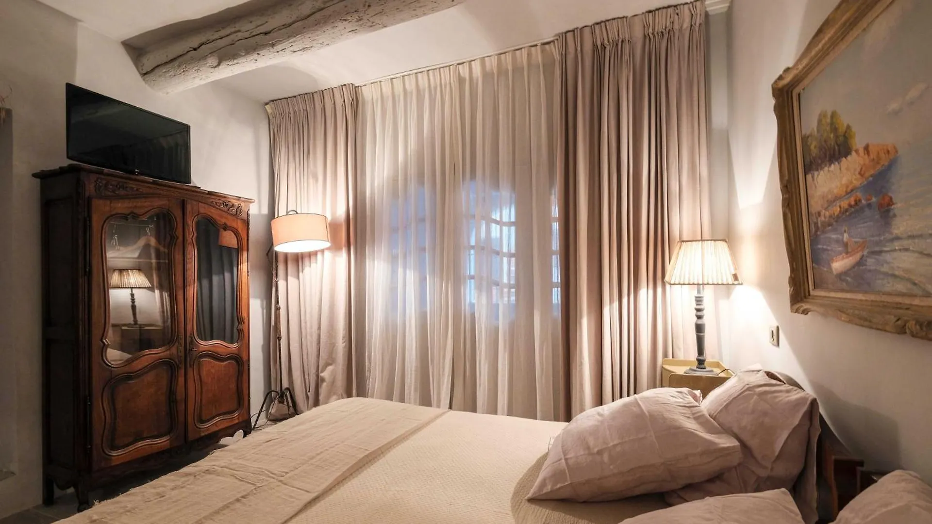 Charming Studio In The Heart Of Cannes 0*,